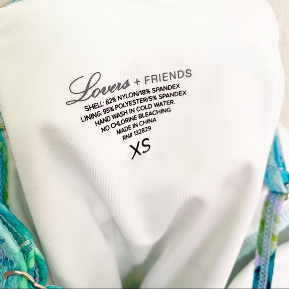 Lovers + Friends Tropical Oasis Ruffle One Piece Swimsuit Lilac Palm XS S NWT - Picture 10 of 12